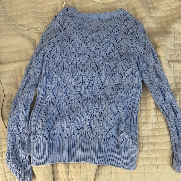 Medium Loft blue sweater. New with tags - Picture 3 of 4